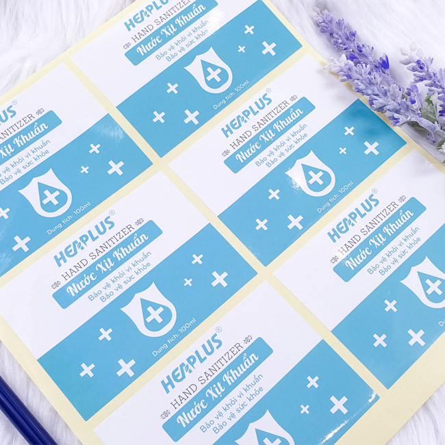 Mẫu decal giấy dán lọ xịt khuẩn Heaplus