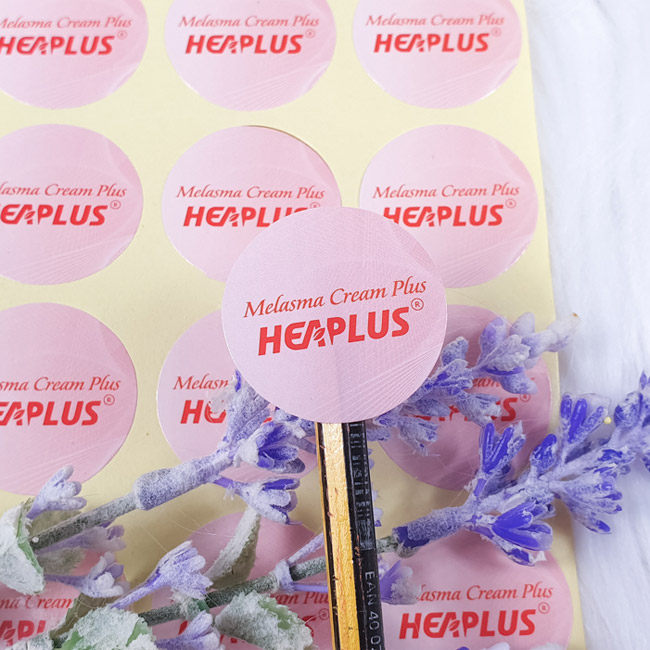 Mẫu decal giấy Melasma Cream Plus