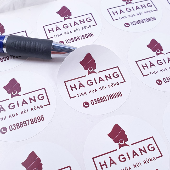 Mẫu decal dán mỹ phẩm shop Hà Giang
