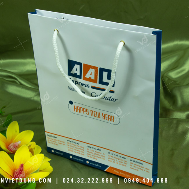 Mẫu túi giấy cho đơn vị vận chuyển AAL Express