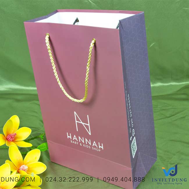 Mẫu túi giấy thời trang cho bé shop Hạnh An