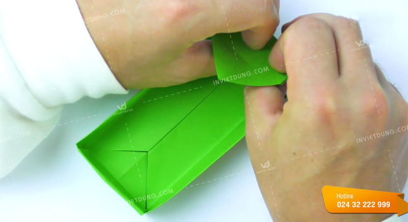 Cách gấp hộp giấy đựng kẹo hình chữ nhật bước 7