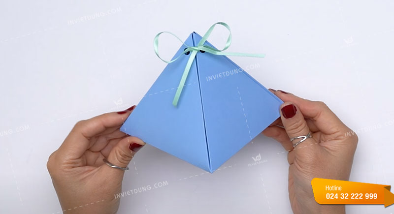 Cách làm hộp giấy đựng quà hình kim tự tháp bước 8