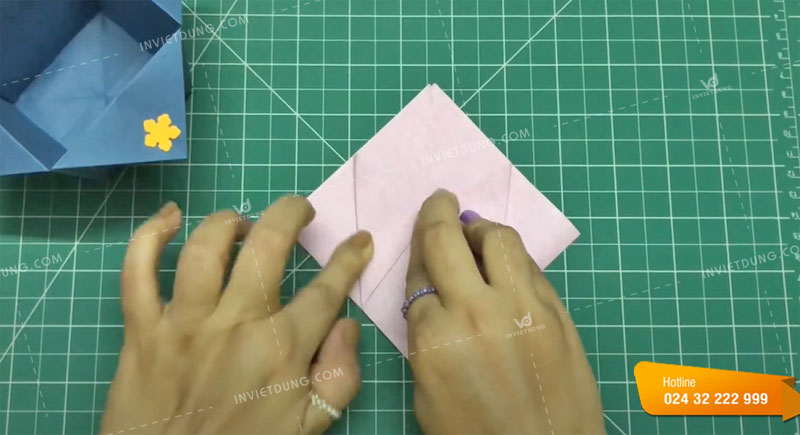 Cách gấp hộp giấy đựng rác đơn giản số 1 bước 6