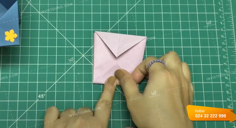 Cách gấp hộp giấy đựng rác đơn giản số 1 bước 8