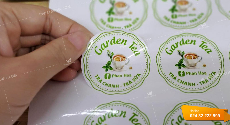 Mẫu decal nhựa sữa in UV