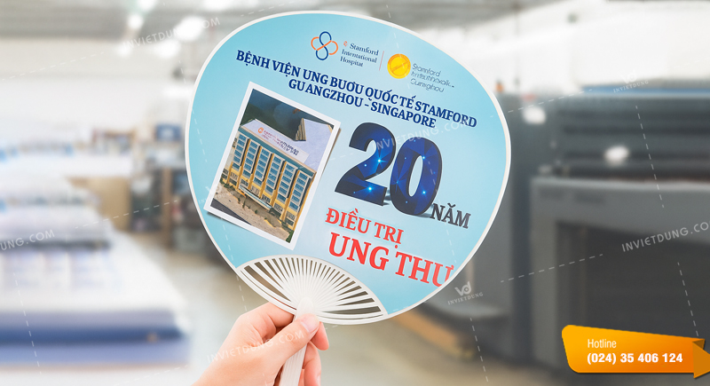 Lưu ý khi thiết kế và in quạt nhựa bệnh viện