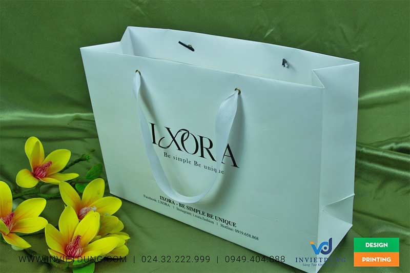 Mẫu túi giấy đựng mỹ phẩm Lxora