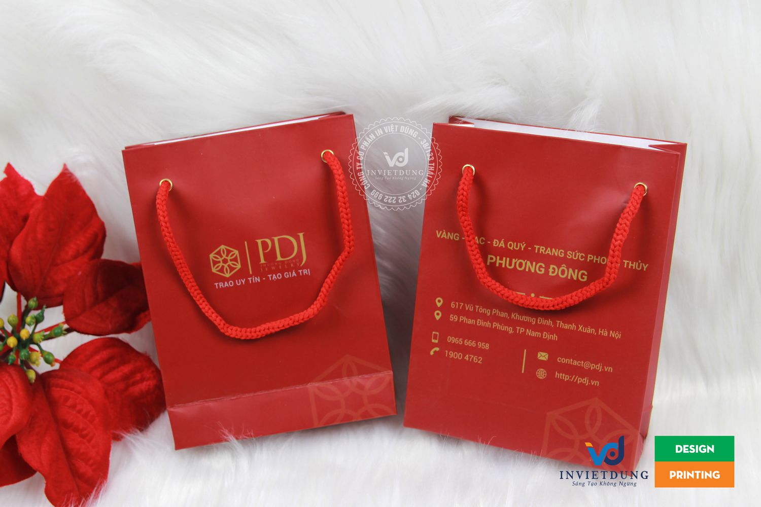 In túi bằng giấy couches đẹp và sang trọng cho cửa hàng trang sức PDJ tại Hà Nội